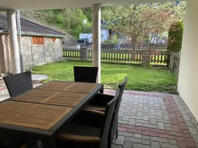 Ein Garten an der Unterkunft Appartement Stefanie