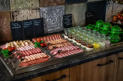 Essen im Hotel oder in der Nähe