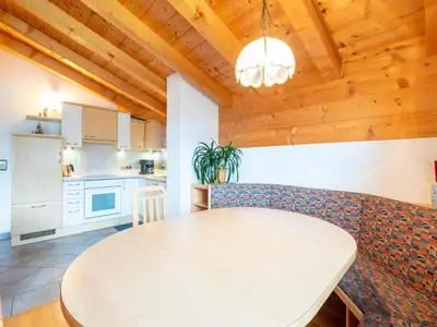 Küche/Küchenzeile in der Unterkunft Chalet in Gattererberg near Ski Slopes