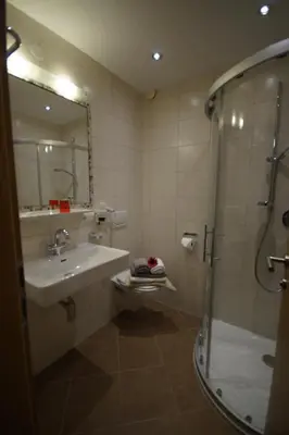 Ein Badezimmer in der Unterkunft Appartement Gästehaus Aloisia