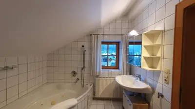 Ein Badezimmer in der Unterkunft Haus Monika