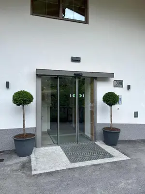 Eine Fassade oder ein Eingang zu Appartements Liftstüberl Ski IN- Ski OUT