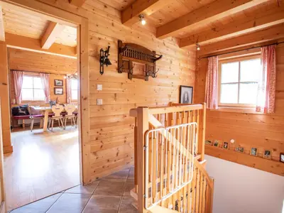 TV/Unterhaltungsangebot in der Unterkunft Chalet Königsleiten 2 by Interhome