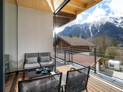Ein allgemeiner Bergblick oder ein Berglick von der Ferienwohnung aus