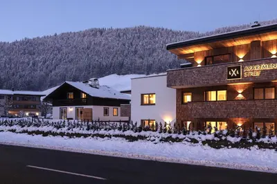 Ein allgemeiner Bergblick oder ein Berglick von des Ferienhauses aus
