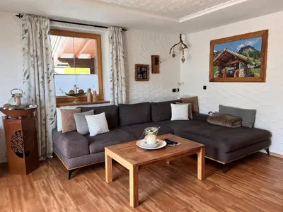 Ein Sitzbereich in der Unterkunft Apartment Hüttaler by Interhome
