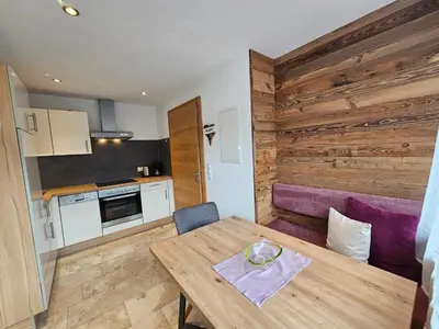 Küche/Küchenzeile in der Unterkunft Alpenzeit Zillertal Apartments