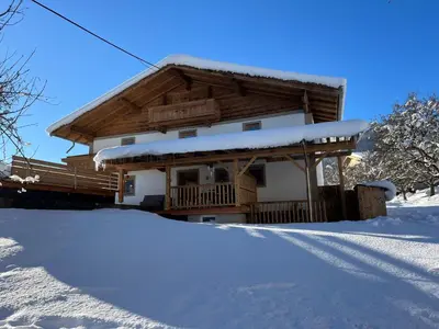 Farmhouse in Wildkogel near Ski Slopes im Winter