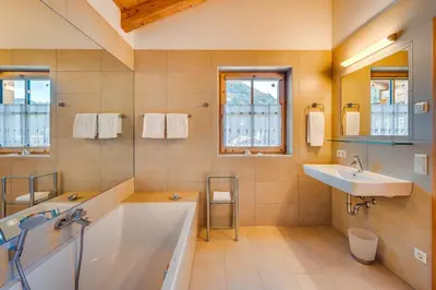 Ein Badezimmer in der Unterkunft Chalet Lux - Chaletdorf am Sonnenhang