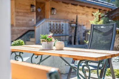 Ein Patio oder anderer Außenbereich in der Unterkunft Chalet Lux - Chaletdorf am Sonnenhang