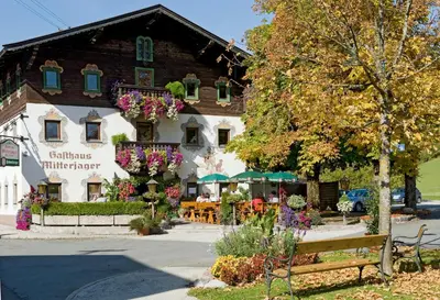 Das Gebäude in dem sich das Gasthaus befindet