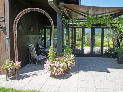 Ein Garten an der Unterkunft Apartment Appartements Binderhof-2 by Interhome