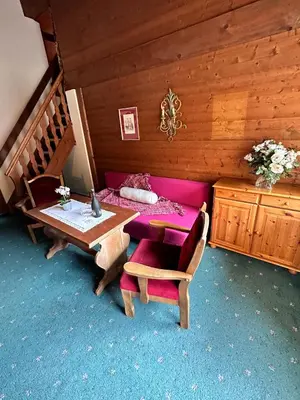 Ein Sitzbereich in der Unterkunft Appartementhaus Zillertal Arena