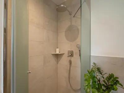 Ein Badezimmer in der Unterkunft Samer Apartments
