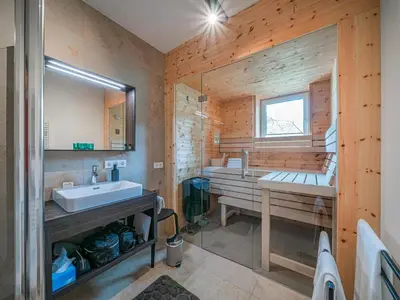 Ein Badezimmer in der Unterkunft Kitzbüheler Alpenlodge Top A8