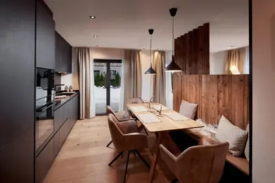Küche/Küchenzeile in der Unterkunft Alpin Residenzen Eichenheim Aurach bei Kitzbühel by Alpina-Holiday