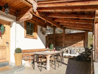 Ein Restaurant oder anderes Speiselokal in der Unterkunft Rosalie-Lorena