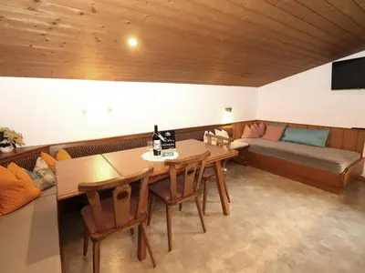 Ein Sitzbereich in der Unterkunft Furtherhof - Winter