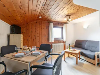 Ein Sitzbereich in der Unterkunft Rettenstein und Gaisbergblick