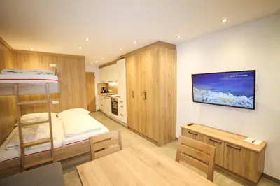 Ein Bett oder Betten in einem Zimmer der Unterkunft Ferienwohnung 62 - Top 30
