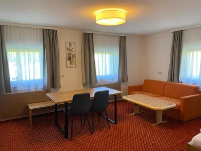 Ein Sitzbereich in der Unterkunft Appartment Thumerhof Wildschönau