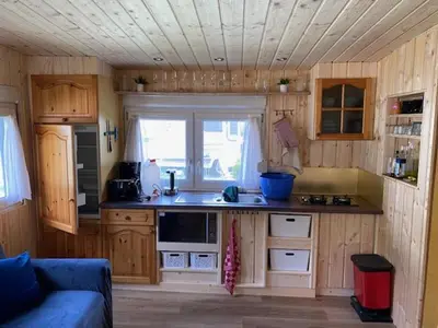 Küche/Küchenzeile in der Unterkunft ***** Camping Aufenfeld - Sonnenglückhütte