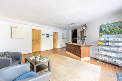 Ein Sitzbereich in der Unterkunft Hartkaiser Rooms and Apartments