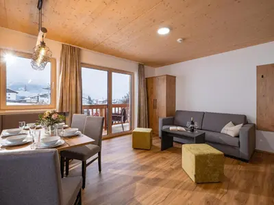 Ein Sitzbereich in der Unterkunft M&M Appartements Brixental