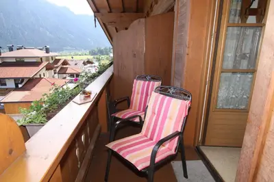 Ein allgemeiner Bergblick oder ein Berglick von der Pension aus