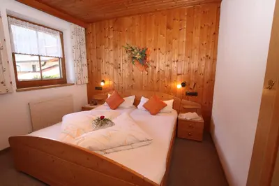 Ein Bett oder Betten in einem Zimmer der Unterkunft Landhaus Granat