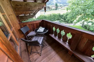 Ein Garten an der Unterkunft Apartment Nussbaum