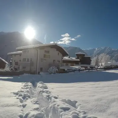 Ferienhaus Bergauf with Hot Tub