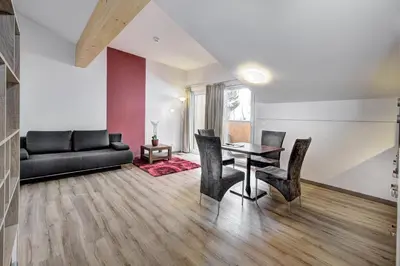 Ein Sitzbereich in der Unterkunft LoriVita Residenz Saalbach