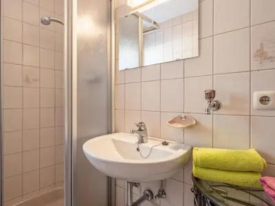 Ein Badezimmer in der Unterkunft Appartementkombination Brixnerwirt I und II