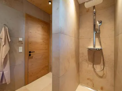Ein Badezimmer in der Unterkunft Appartement Bergliebe