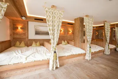 Ein Bett oder Betten in einem Zimmer der Unterkunft Seehotel Brunner