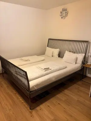 Ein Bett oder Betten in einem Zimmer der Unterkunft Gästezimmer Schwaz Panorama