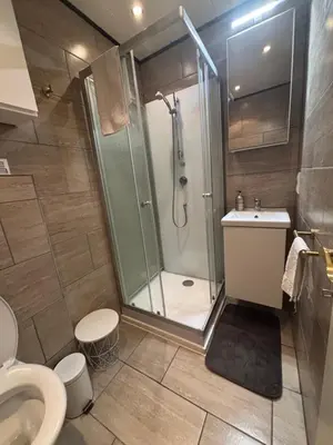 Ein Badezimmer in der Unterkunft Gästezimmer Schwaz Panorama