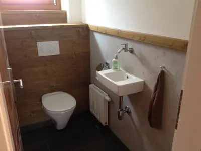 Ein Badezimmer in der Unterkunft Haus Rosi