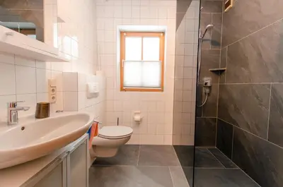 Ein Badezimmer in der Unterkunft Haus Kurz - Kurz Nadine