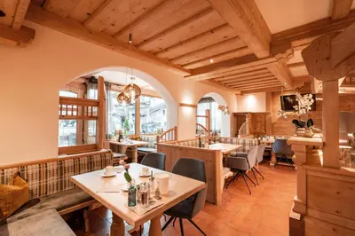 Ein Sitzbereich in der Unterkunft Alpen Glück Hotel Unterm Rain garni