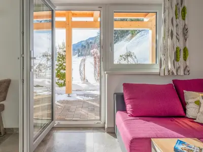 Ein allgemeiner Bergblick oder ein Berglick von der Ferienwohnung aus