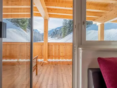 Ein allgemeiner Bergblick oder ein Berglick von der Ferienwohnung aus
