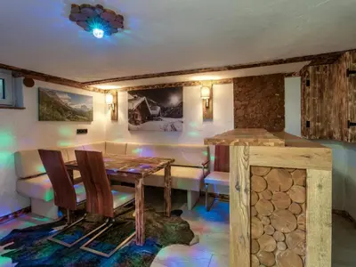 Ein Sitzbereich in der Unterkunft Chalet Hornblick