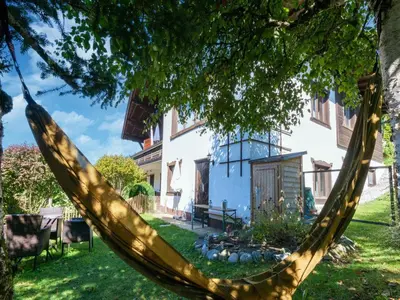 Ein Garten an der Unterkunft Apartment in Westendorf