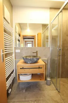 Ein Badezimmer in der Unterkunft Ferienwohnung 77 - Top 36