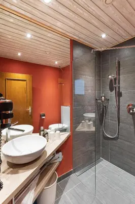 Ein Badezimmer in der Unterkunft Landhaus Ager