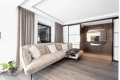 Ein Sitzbereich in der Unterkunft Penthouse Julia nähe Badesee mit Infrarotsauna -Zell am See Kaprun
