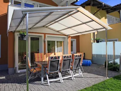 Ein Patio oder anderer Außenbereich in der Unterkunft Ferienhaus Gartentraum