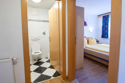 Ein Badezimmer in der Unterkunft Apartment Bacher Nr.2